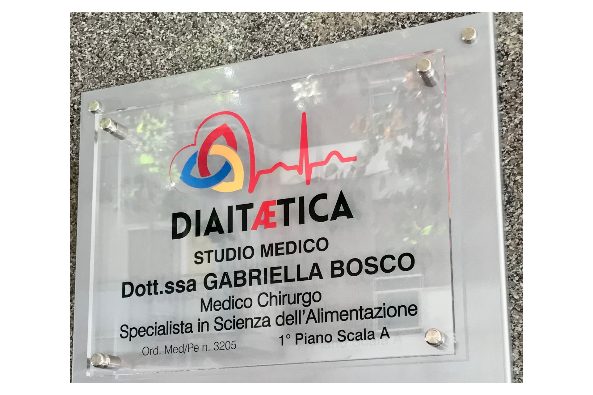 targa plex incisa3